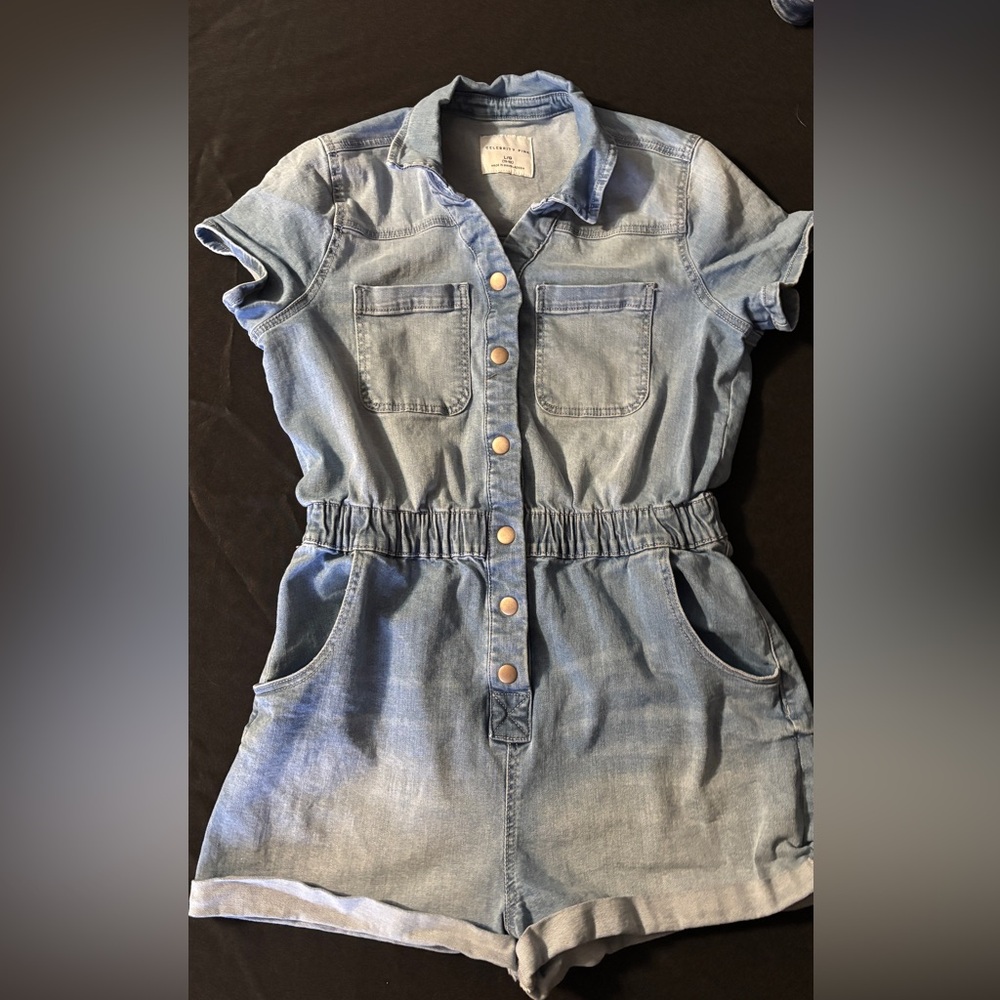 Women’s jean romper celebrity pink size large